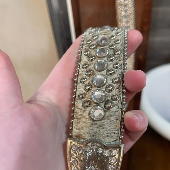 Silver and Brown Western-Style Belt - Picture 3 of 3